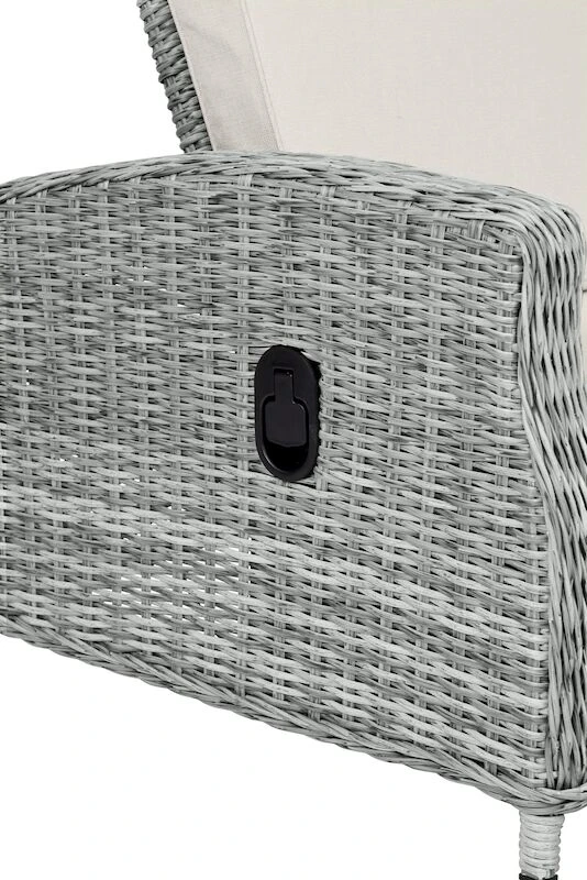 Vila Vinga Aurinkotuoli Hiekan Värinen Polyrottinki/alumiini 1 Vila Vinga Aurinkotuoli Hiekan Värinen Polyrottinki/alumiini