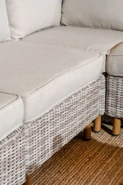 Veke Lehdokki Kulmasohva 2K3 Ruokapöydällä Greige/luonnonvalkoinen 8 Veke Lehdokki Kulmasohva 2K3 Ruokapöydällä Greige/luonnonvalkoinen -Veke kauppa Lehdokki kulmasohva 2k2 greige luonnonvalk miljoossa web 22 1