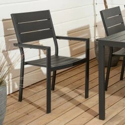 Veke Saarni Aintwood 6-hengen Ruokailuryhmä Musta