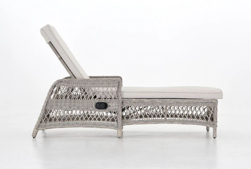 Vila Hven Aurinkotuoli Hiekan Värinen Polyrottinki/alumiini 3 Vila Hven Aurinkotuoli Hiekan Värinen Polyrottinki/alumiini - Image 3