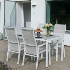 Hillerstorp Hånger 4-hengen Ruokailuryhmä Säätötuoleilla, Valkoinen/harmaa