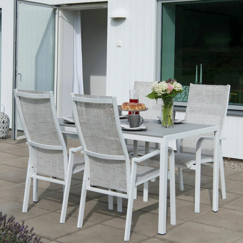 Hillerstorp Hånger 4-hengen Ruokailuryhmä Säätötuoleilla, Valkoinen/harmaa 1 Hillerstorp Hånger 4-hengen Ruokailuryhmä Säätötuoleilla, Valkoinen/harmaa