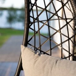 Veke Ilta Riipputuoli Telineellä Musta, Harmaa Pehmuste -Veke kauppa ilta riipputuoli telineella web 4