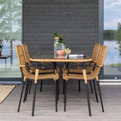 Veke Oldie 4-hengen Ruokailuryhmä Luonnonväri/ Musta