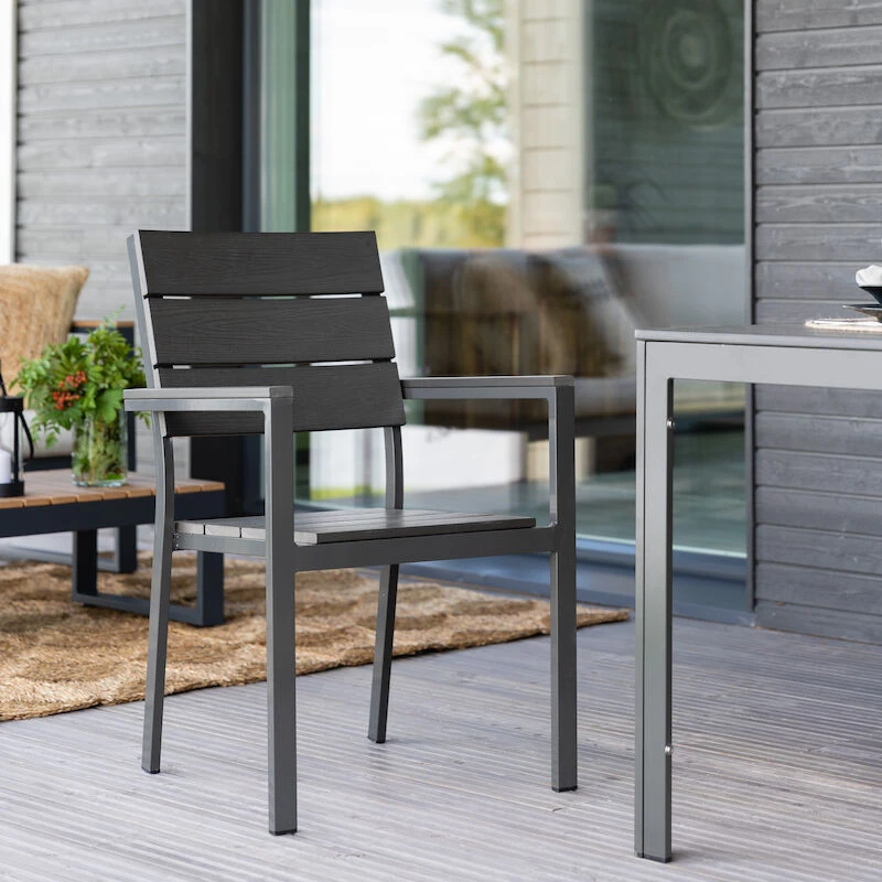 Veke Saari Aintwood 4-hengen Ruokailuryhmä Tummanharmaa 5 Veke Saari Aintwood 4-hengen Ruokailuryhmä Tummanharmaa - Image 5