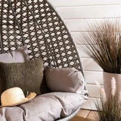 Veke Usva Kahden Istuttava Riipputuoli Ja Teline Harmaa